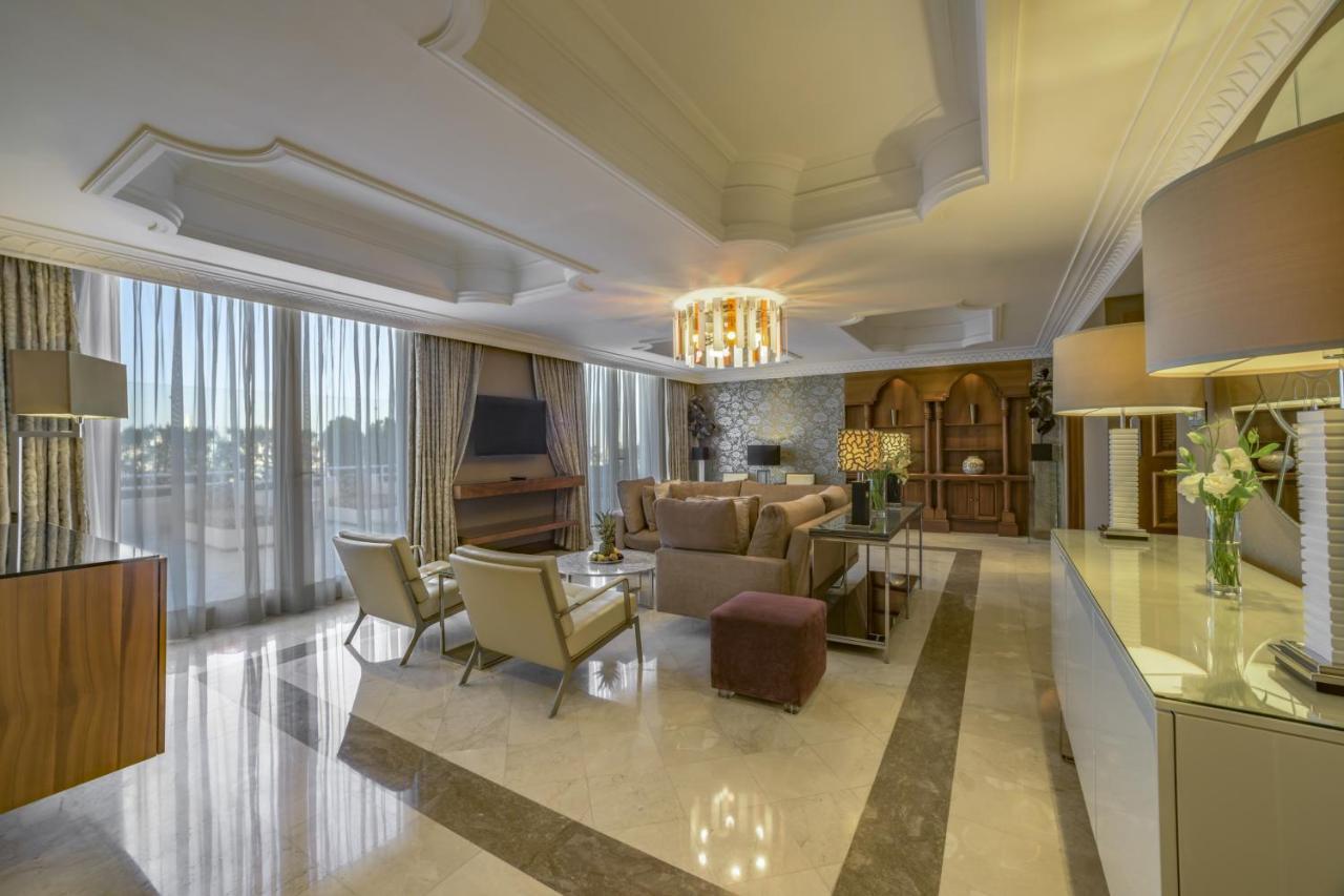 Grand Hyatt Hotel